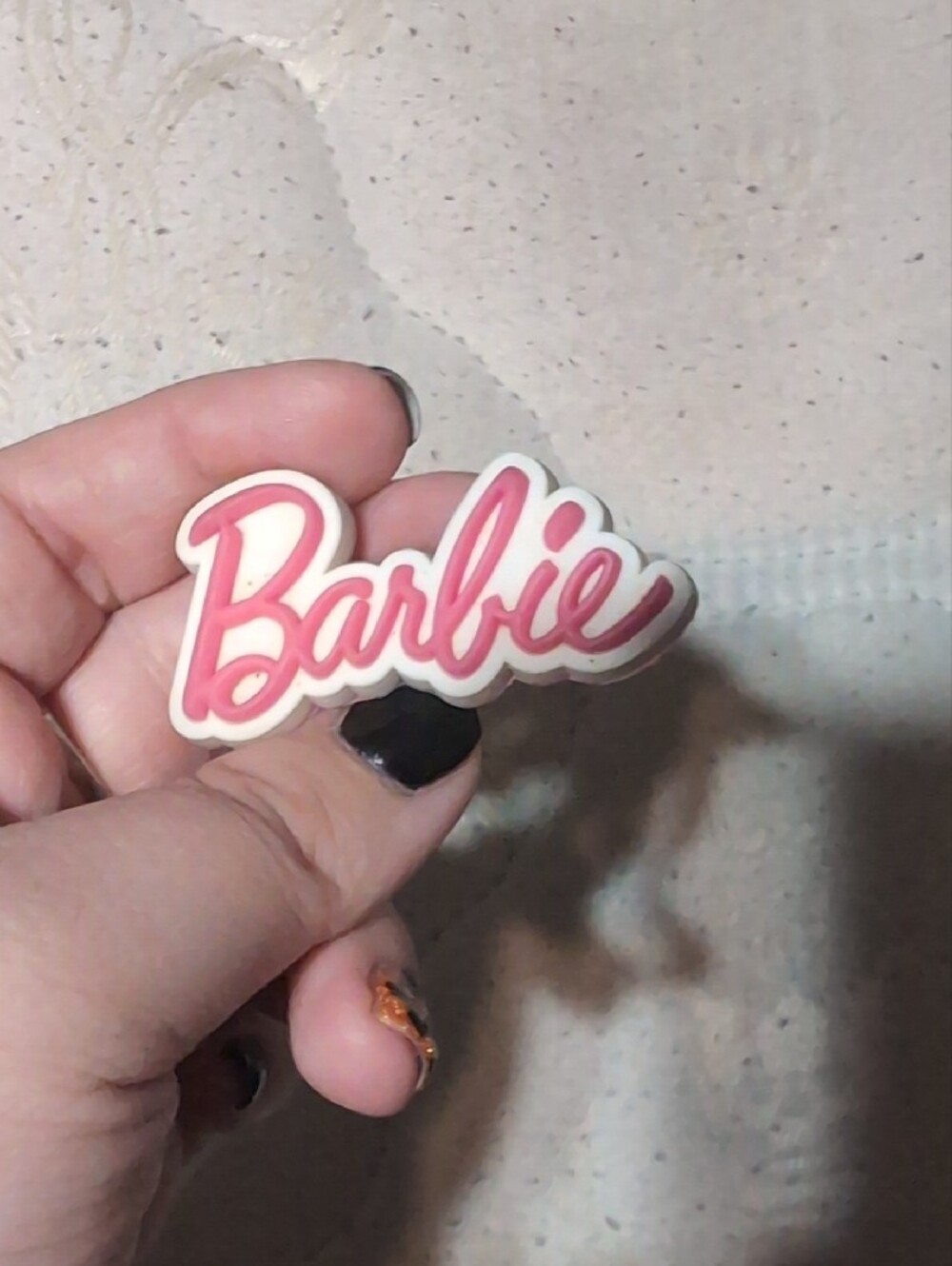 CROCS Barbie Pink Charm Set - Jacket, Car & Logo - Picture 3 of 5
